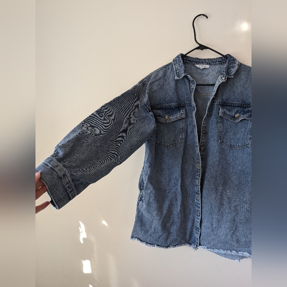 Polagram Denim Shacket - Picture 4 of 9